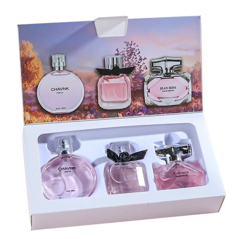 JEAN MISS ROMANTIC SET | בהשראת מארז בשמי היוקרה לאישה של שאנל, לנקום וגוצ'י